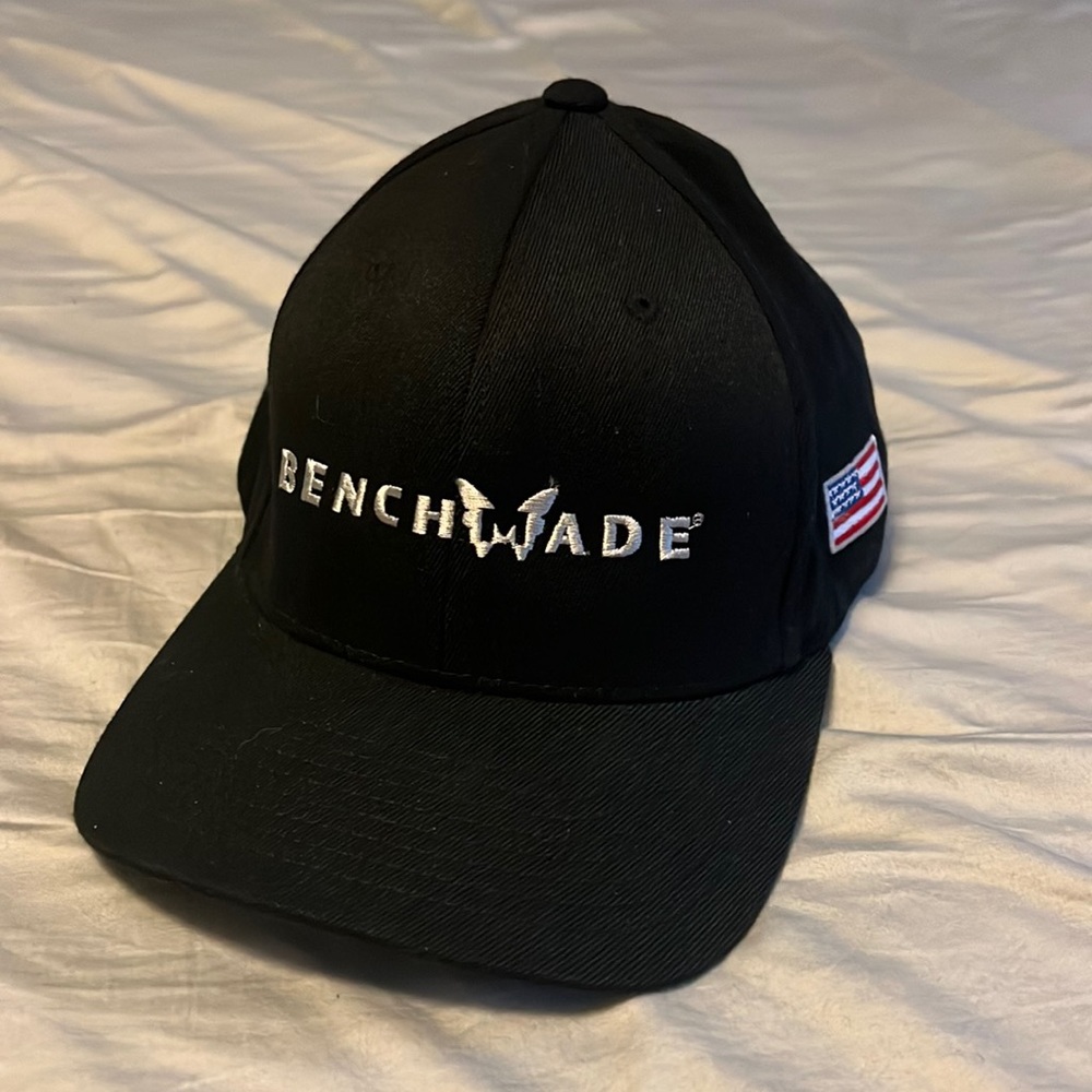 Benchmade FlexFit Hat